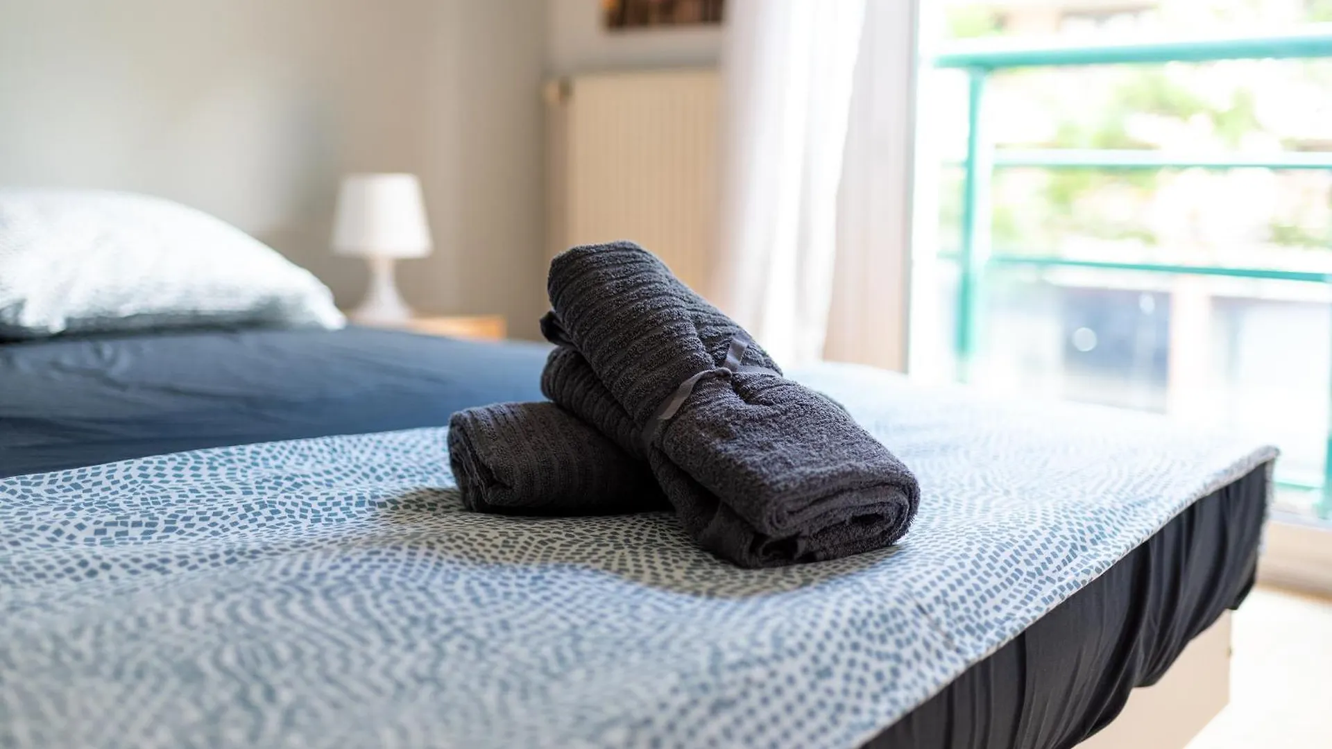 Apartament T3 Hypercentre Avec Parking Gratuit Et Terrasse Tuluza Francja