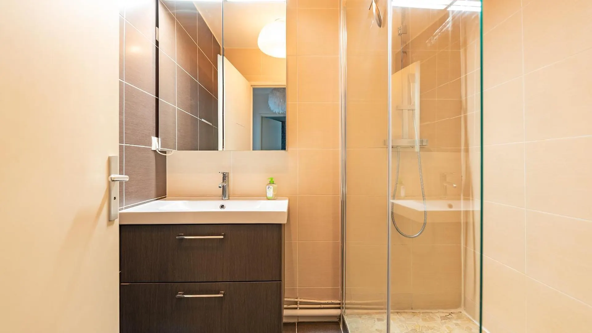 Apartament T3 Hypercentre Avec Parking Gratuit Et Terrasse Tuluza 0*,  Francja